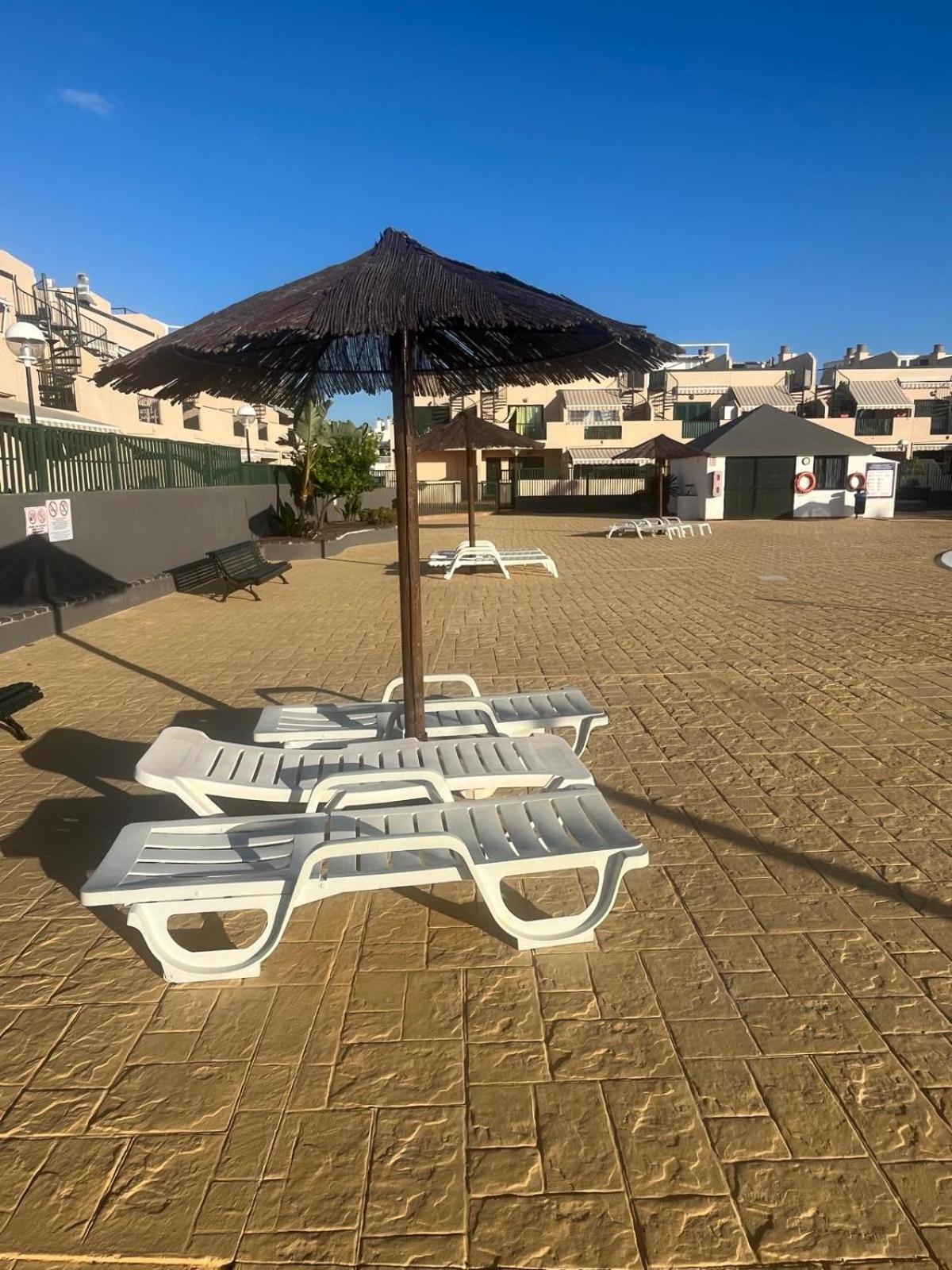 דירות קוסטה דל סילנסיו Casa Montana Amarilla 60 מראה חיצוני תמונה